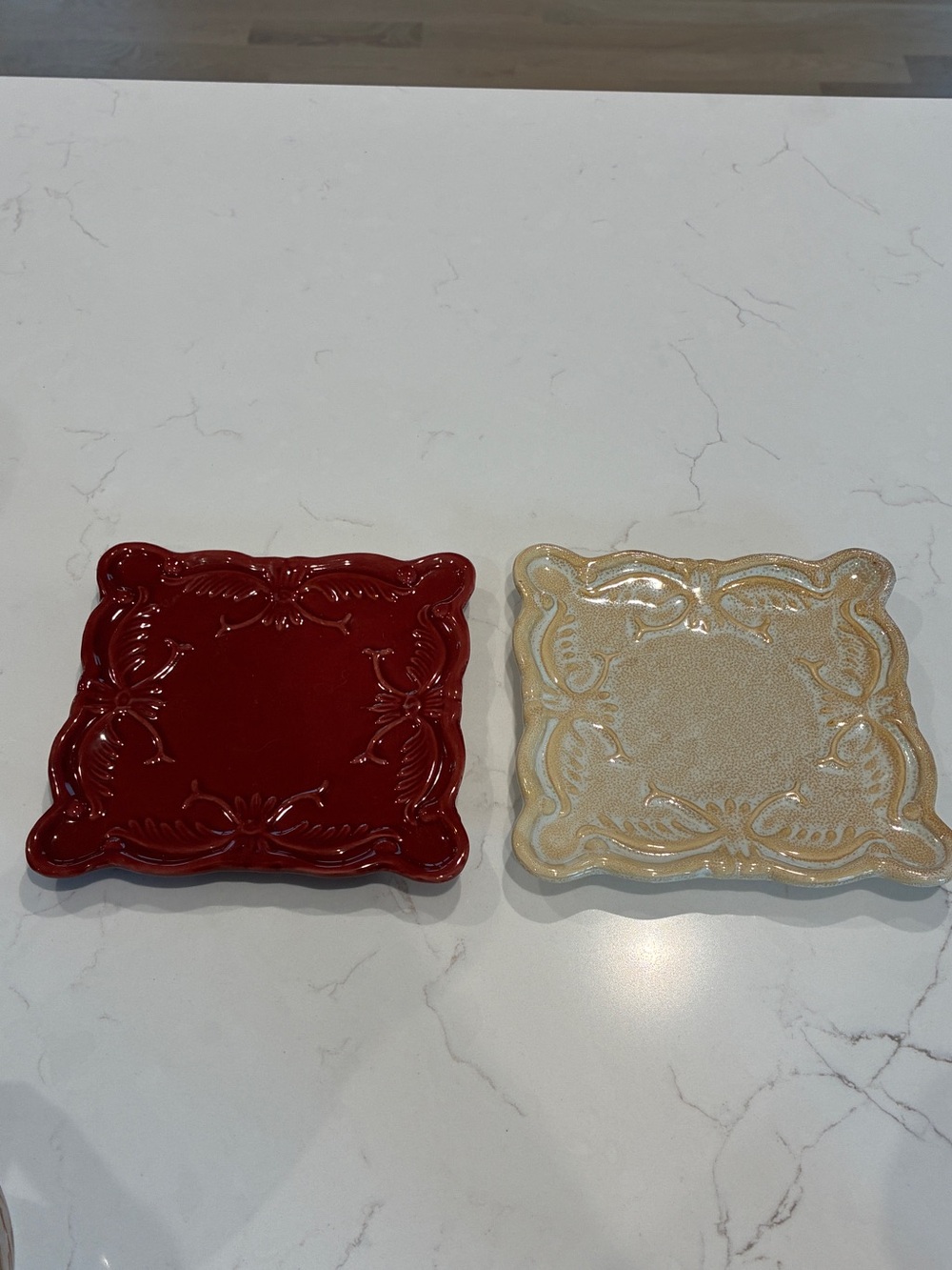 Vintage 2007 California Pantry Embossed Scroll Ceramic Kitchen Trivets Set of 2